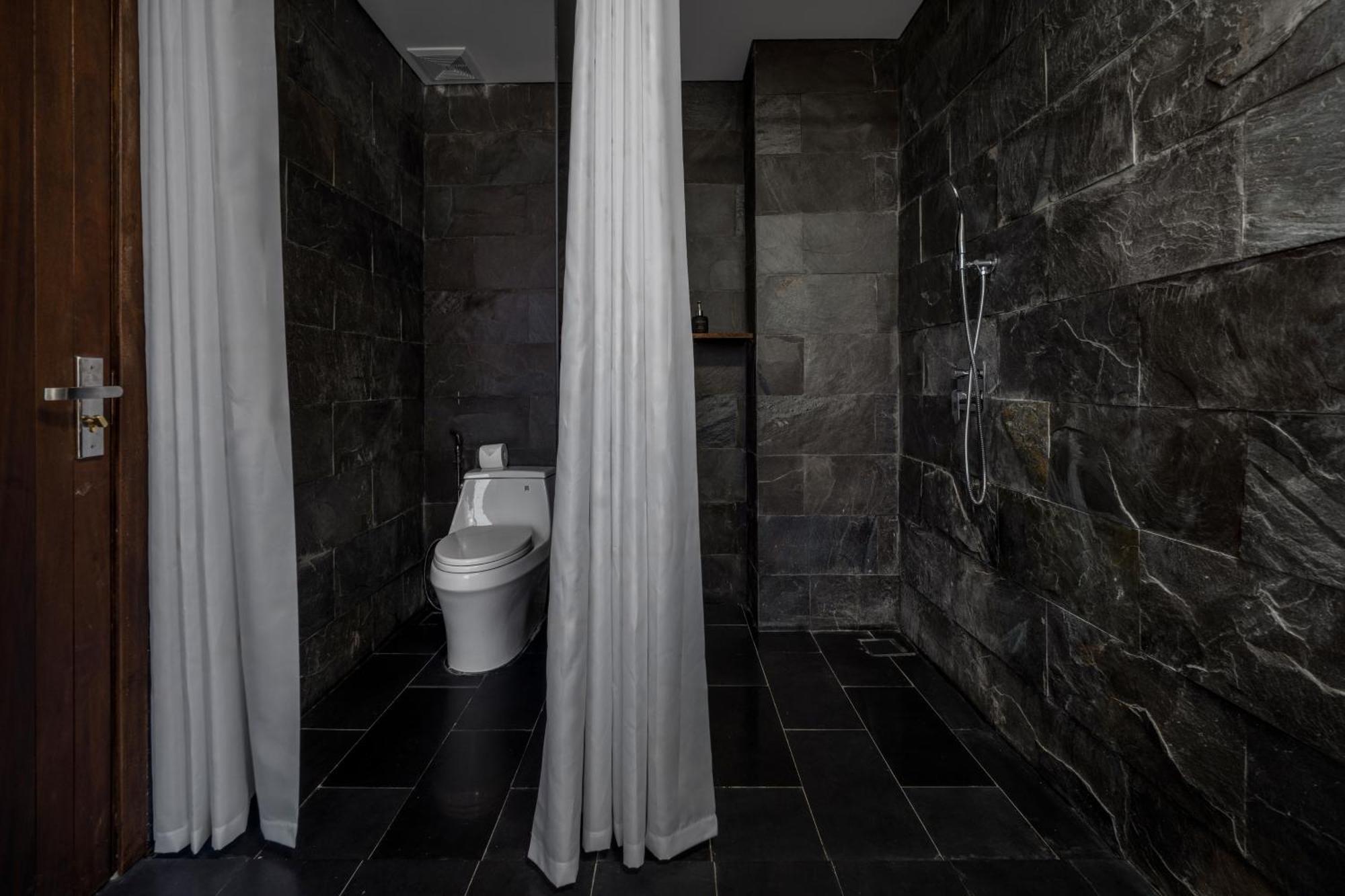 The Hem Hotel And Apartment Da Nang Bagian luar foto